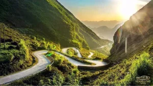 Thuê Xe Hợp Đồng Tại Đà Lạt - Hoàng Long Travel