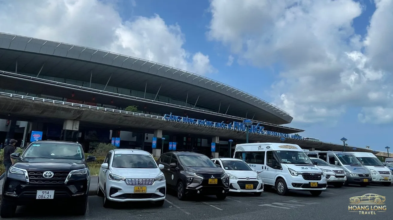 Dịch vụ thuê xe tiết kiệm chi phí đi sân bay với giá cả hợp lý, đảm bảo hành trình suôn sẻ mà vẫn tối ưu ngân sách.
