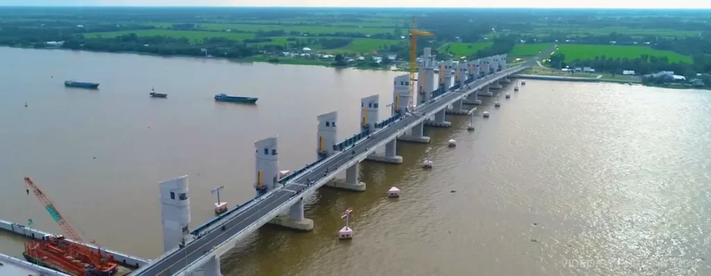 Cống Cái Lớn Cái Bé – Siêu Công Trình Thuỷ Lợi Số 1 Miền Tây, Điểm Đến Không Thể Bỏ Lỡ