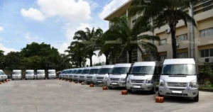 Thuê Xe Dịch Vụ Đi Tp Hồ Chí Minh - Giá Rẻ, Có Tài Xế Đưa Đón Tận Nơi, Đúng Hẹn